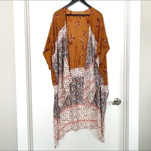 American Eagle Bohemian Chic Floral Kimono
